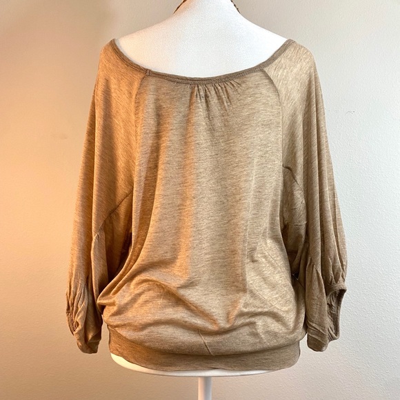 Three Dots Scoop Neck Top - Picture 4 of 13